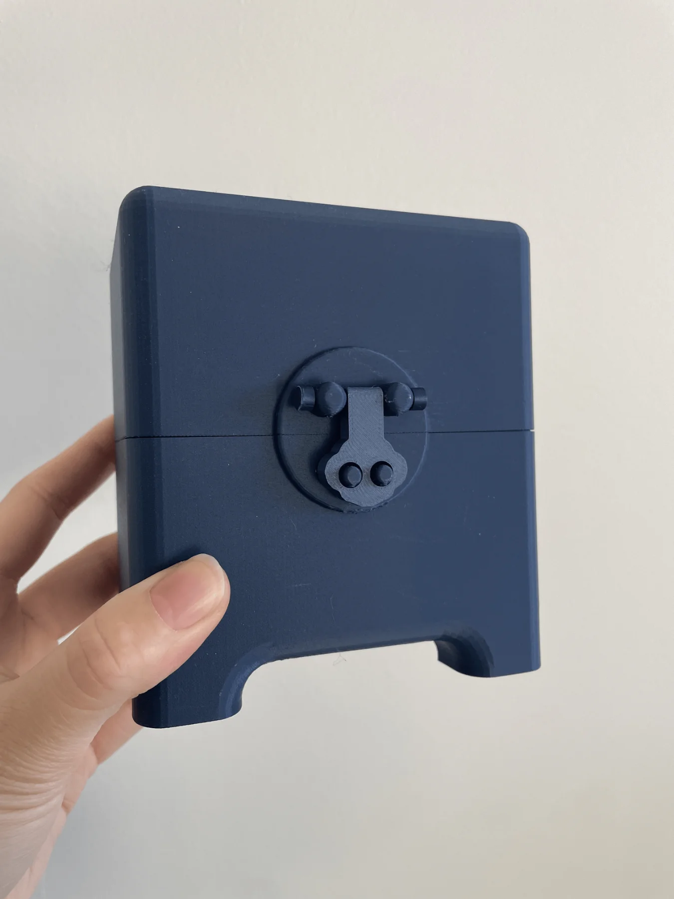 The final FDM printed box in navy blue, with a round latch plate and hinged clasp